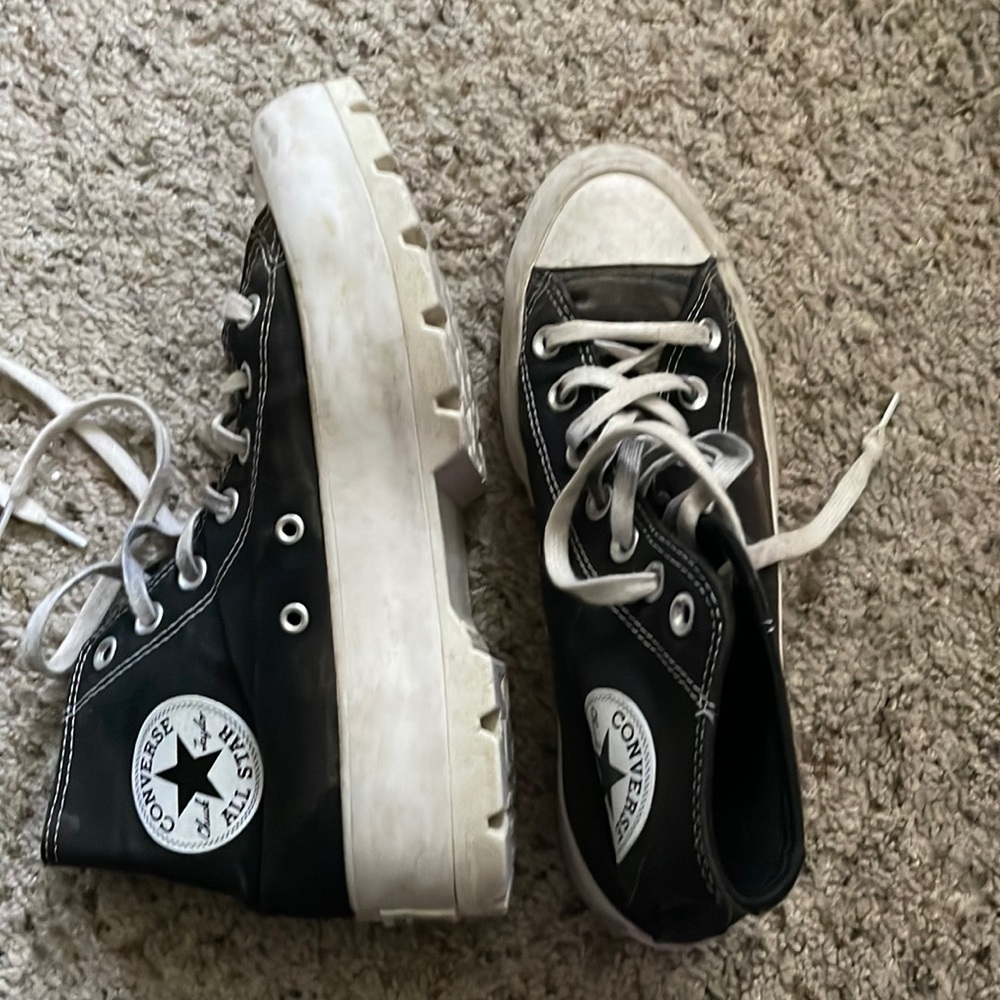 High top platform women’s converse size 8